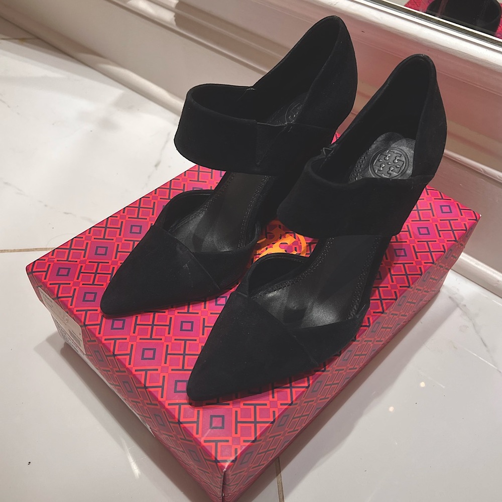 Tory Burch Black Suede Wedges - size 7